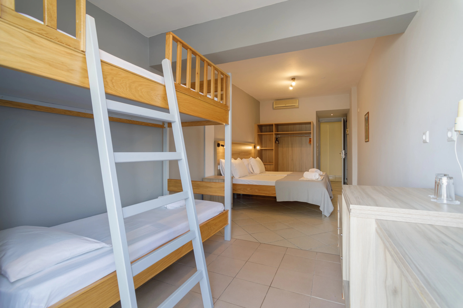 Hermes Hotel