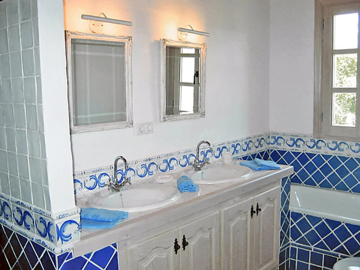 House Eretat Falcone