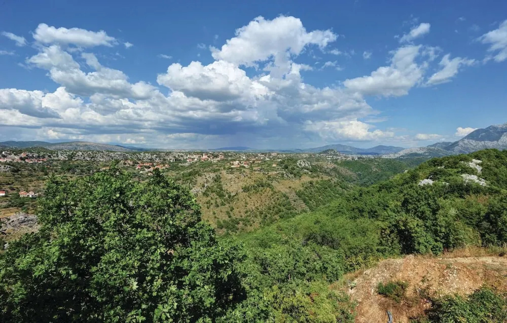 Nice Home in Kucice With Wifi and 4 Bedrooms