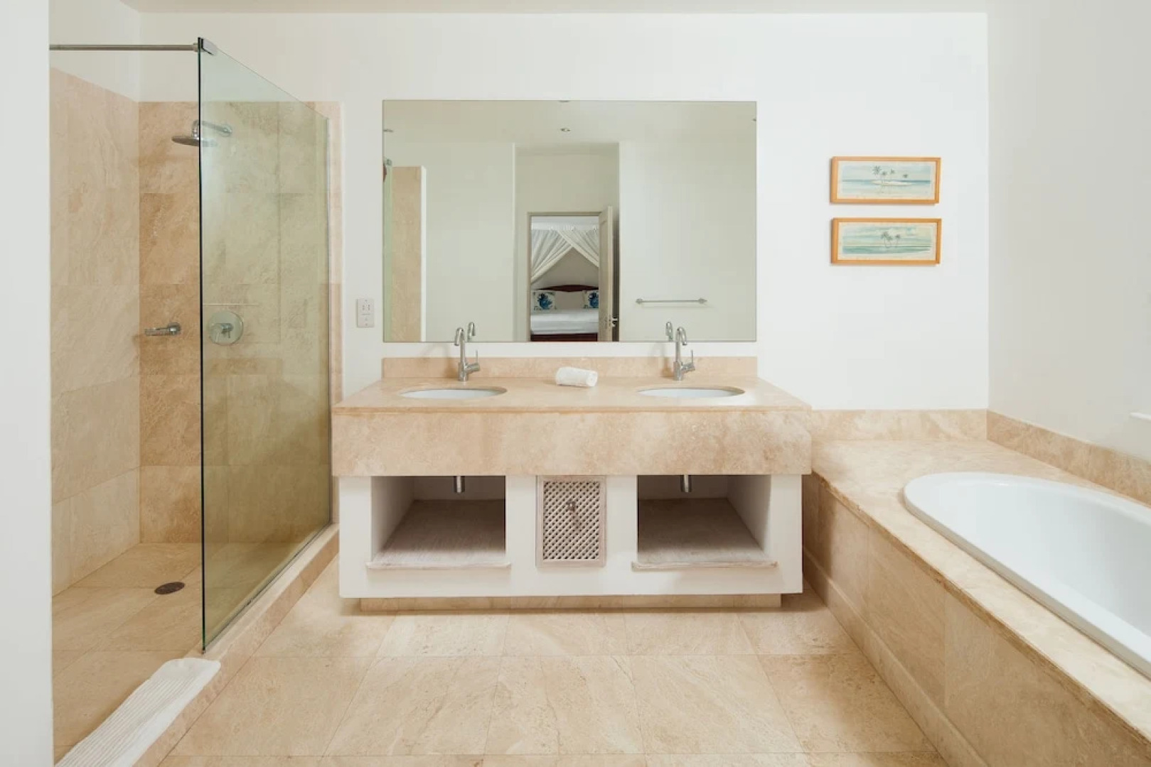 Battaleys Mews by Altman