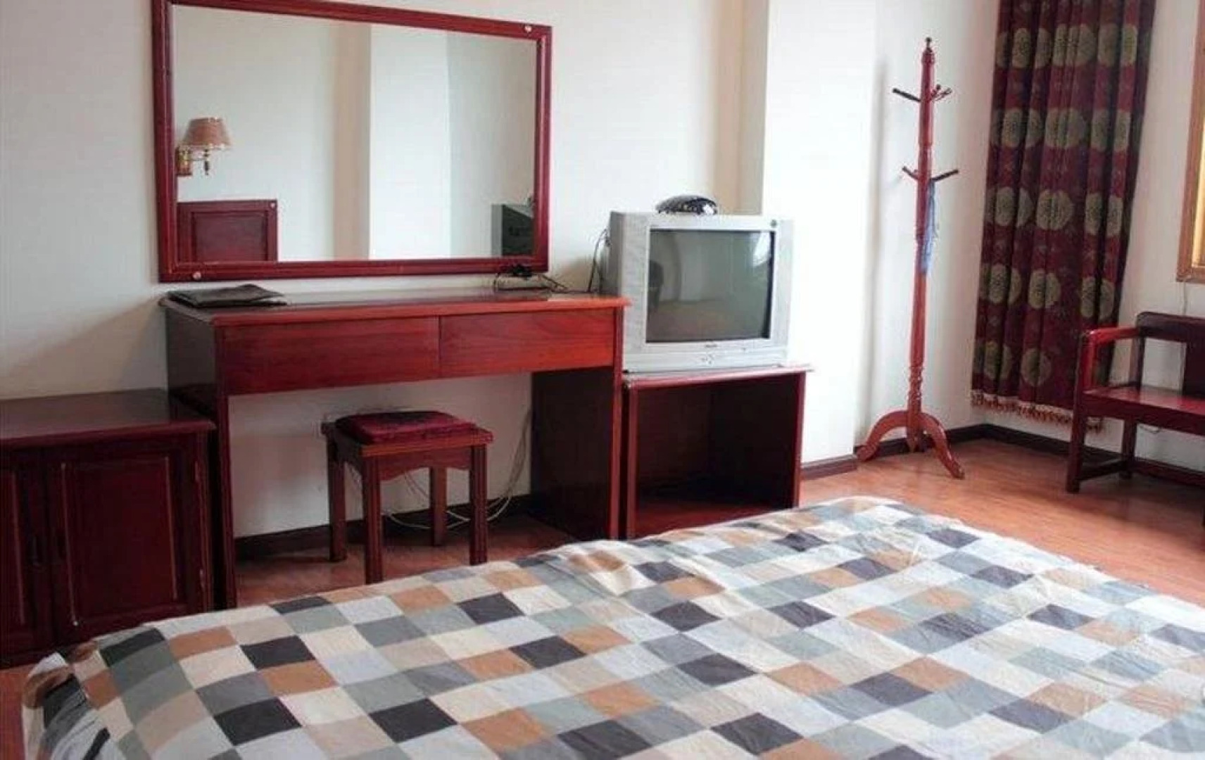 Tengchong Tianci Hotel