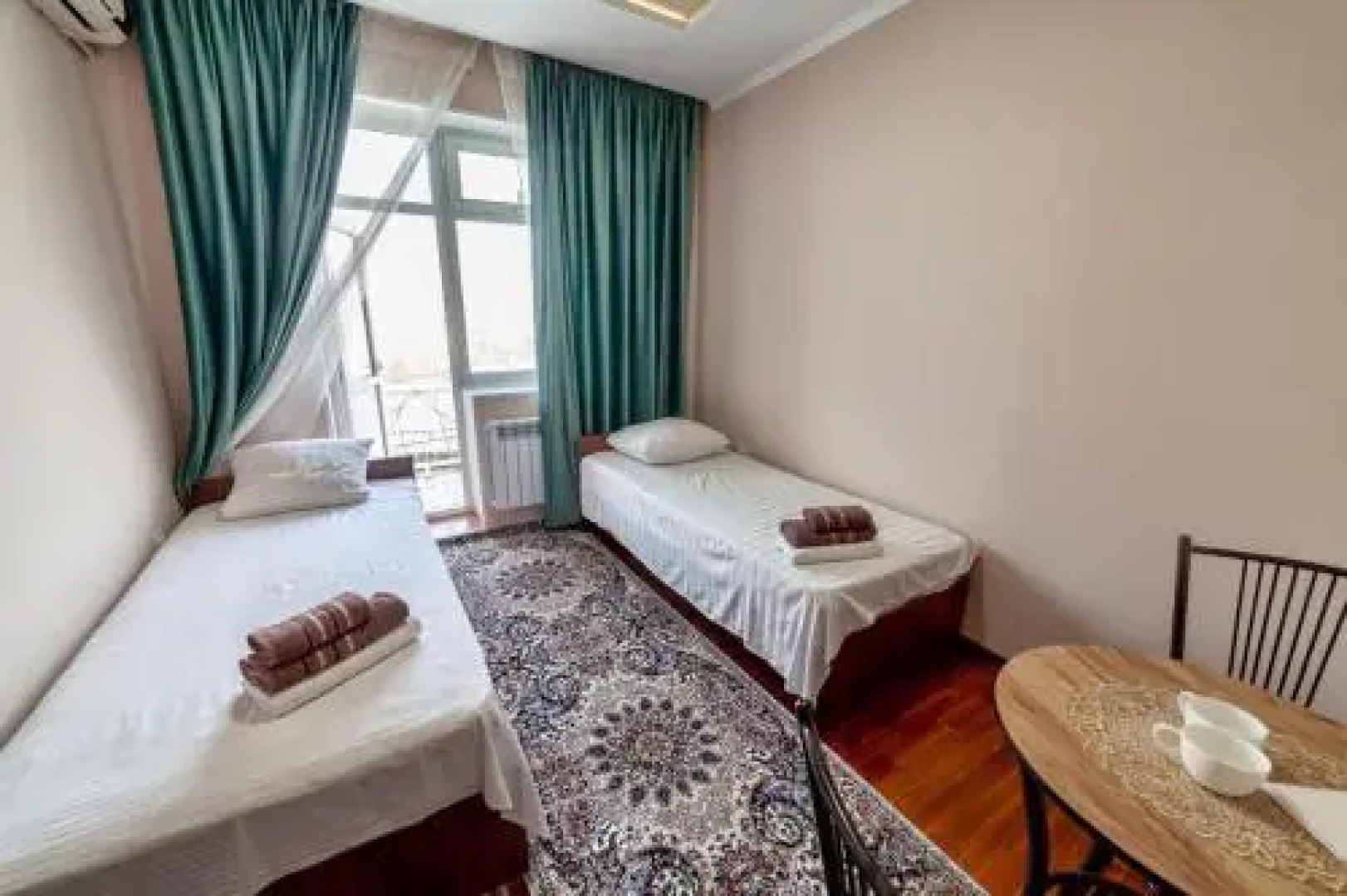 BAYANA Hotel & Hostel