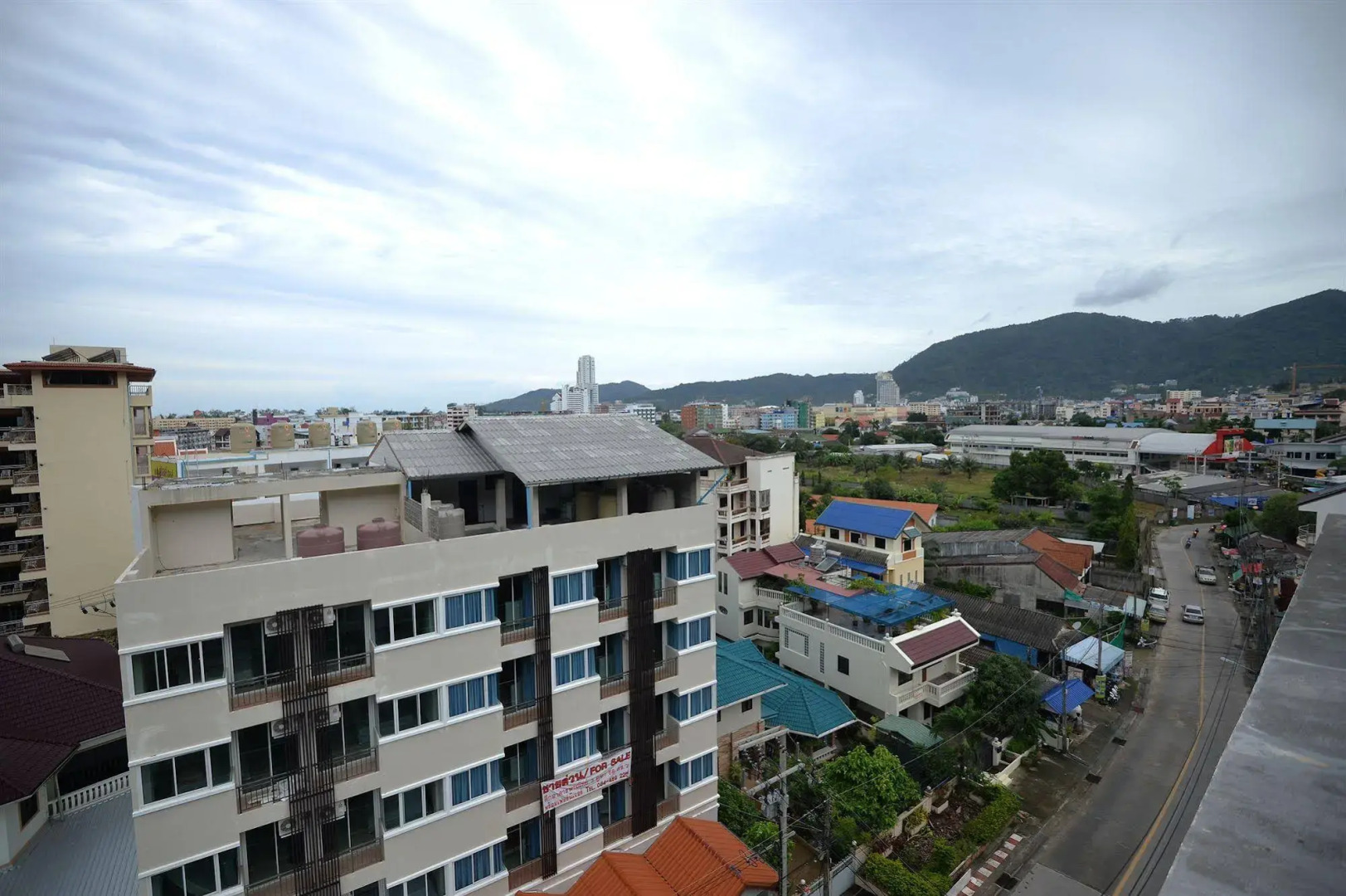 Baan Lukkan Patong Resort