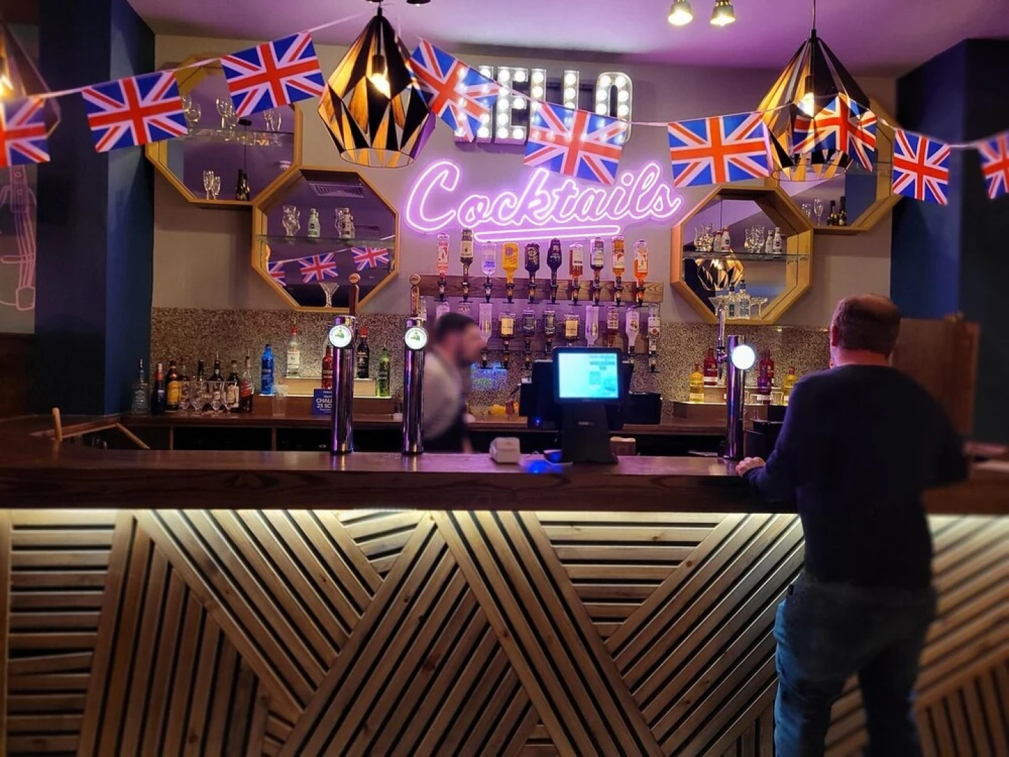 St Osyth- Sleeps8-freeparking-wifi-holidaypark