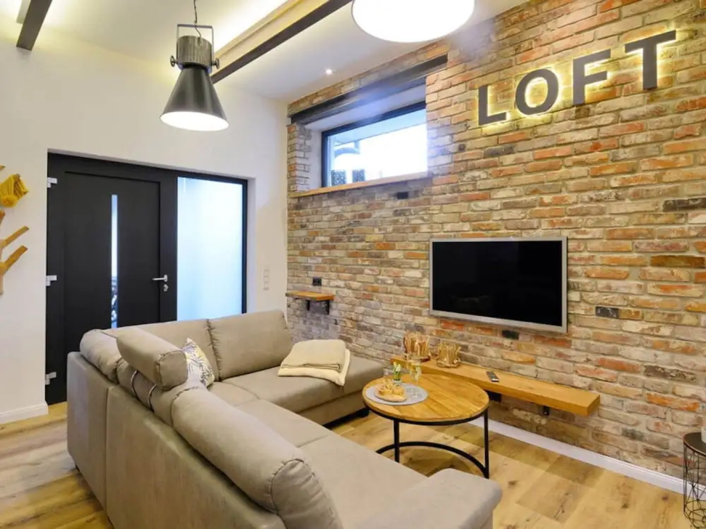 Deichloft Modern Retreat