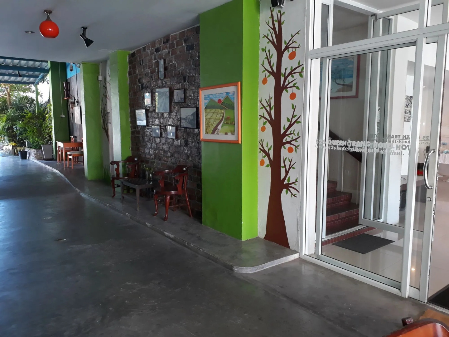 S2S Queen Trang Hotel