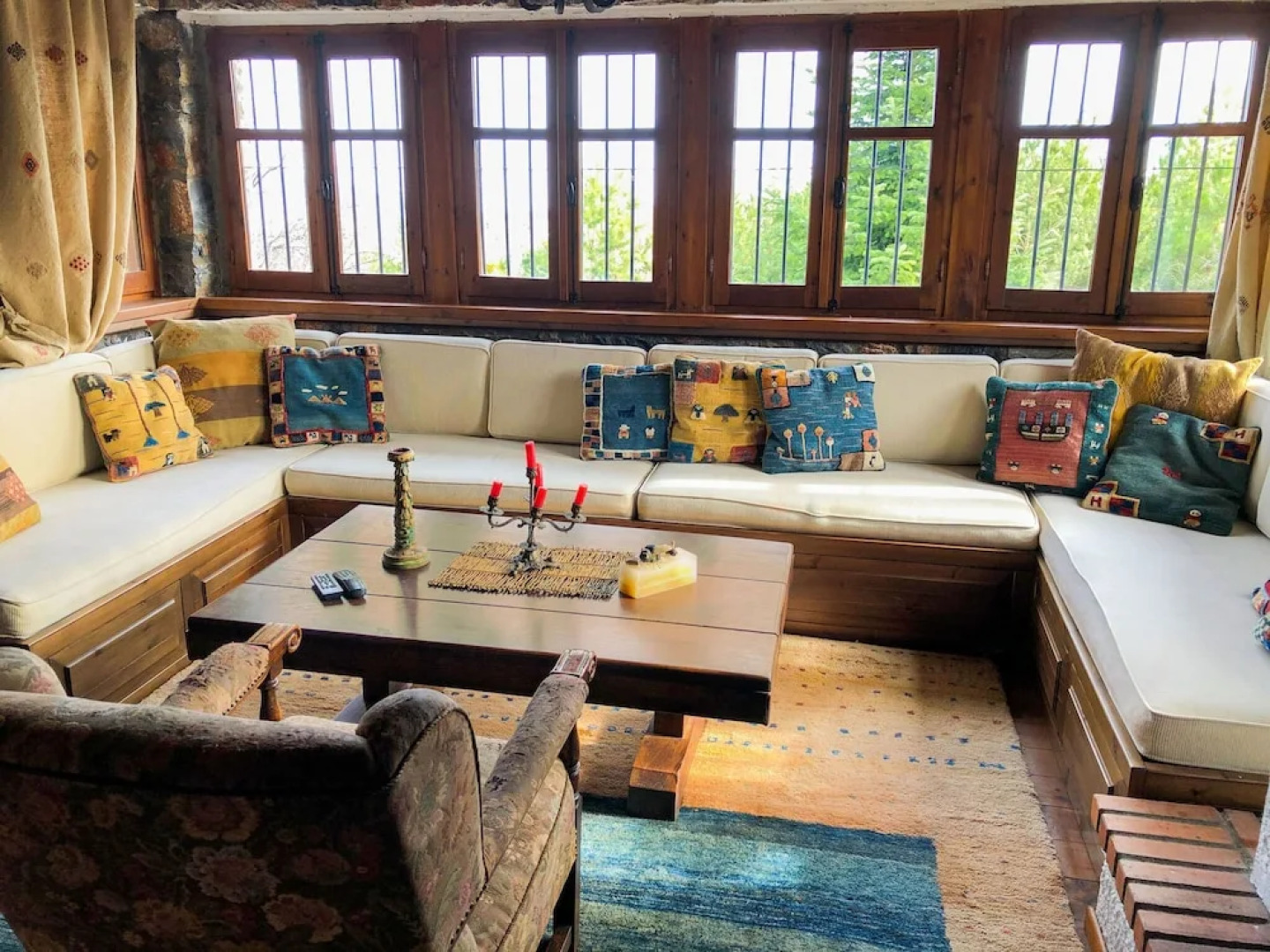 Elegant Holiday Home in Pella With Jacuzzi