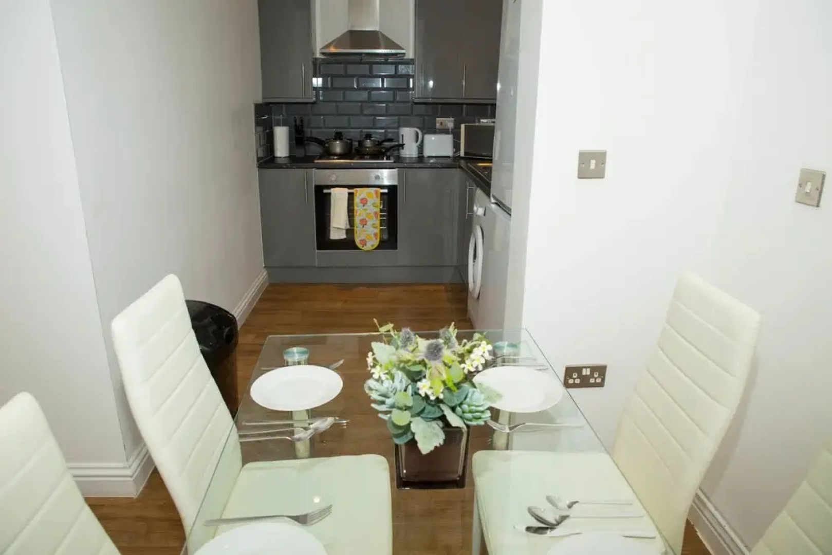 Everest Apartments Aldershot by SAZ Living