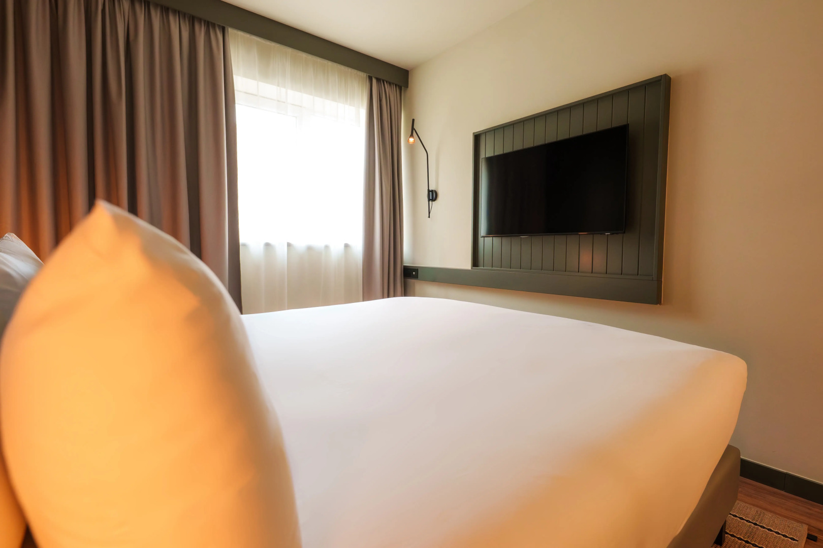 The Honest Budapest by Chic & Basic