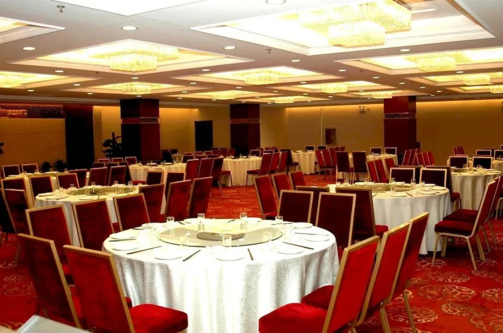 Taiyuan San Jin Business Hotel