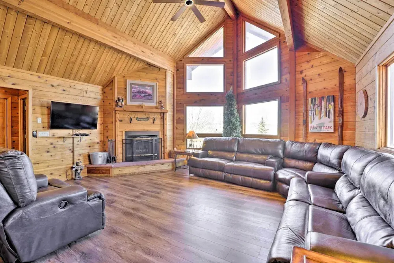 1 Mi to Granby Ranch: Family-friendly Cabin!
