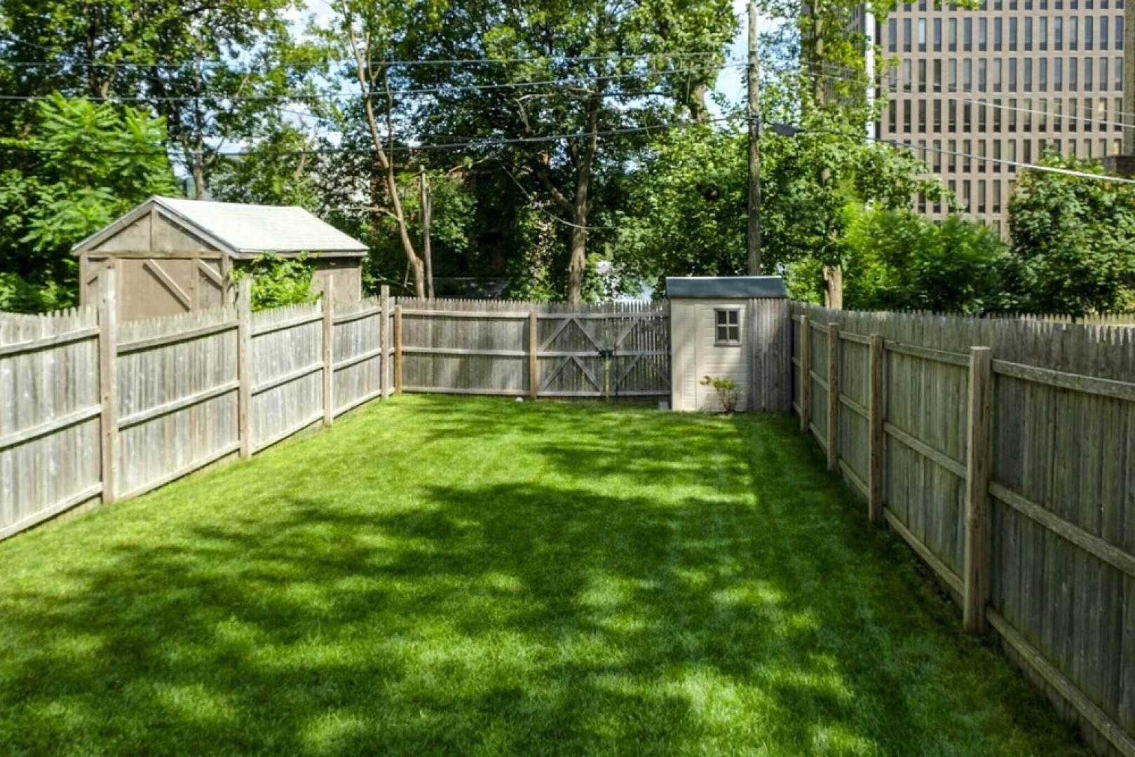 Charming Apt W/patio: Walk to Downtown Albany