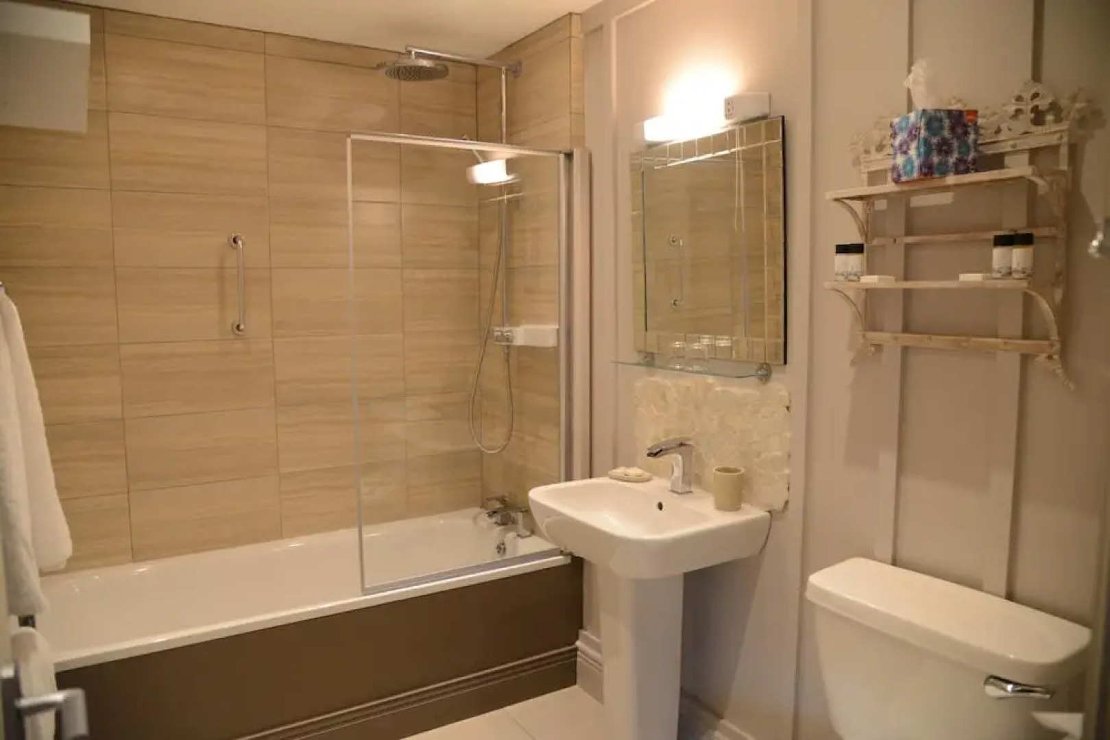 The Old Schoolhouse Inn