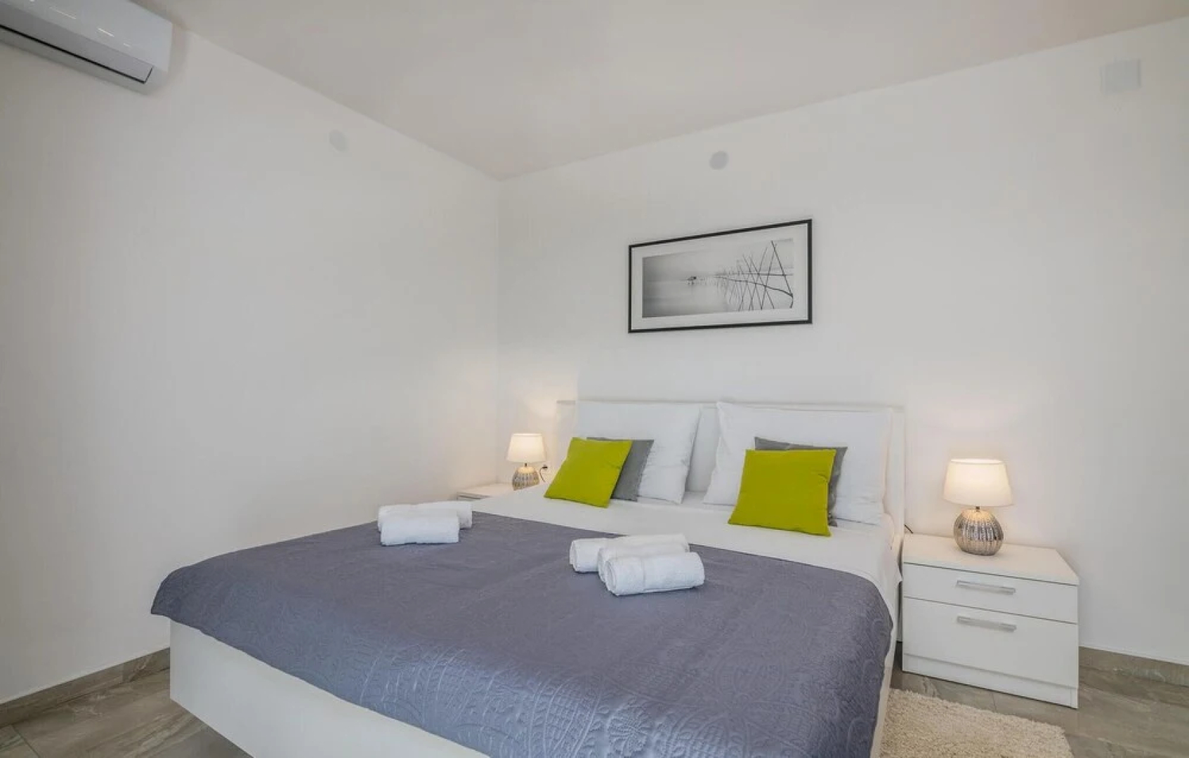 Beautiful Home in Kras With Wifi and 3 Bedrooms