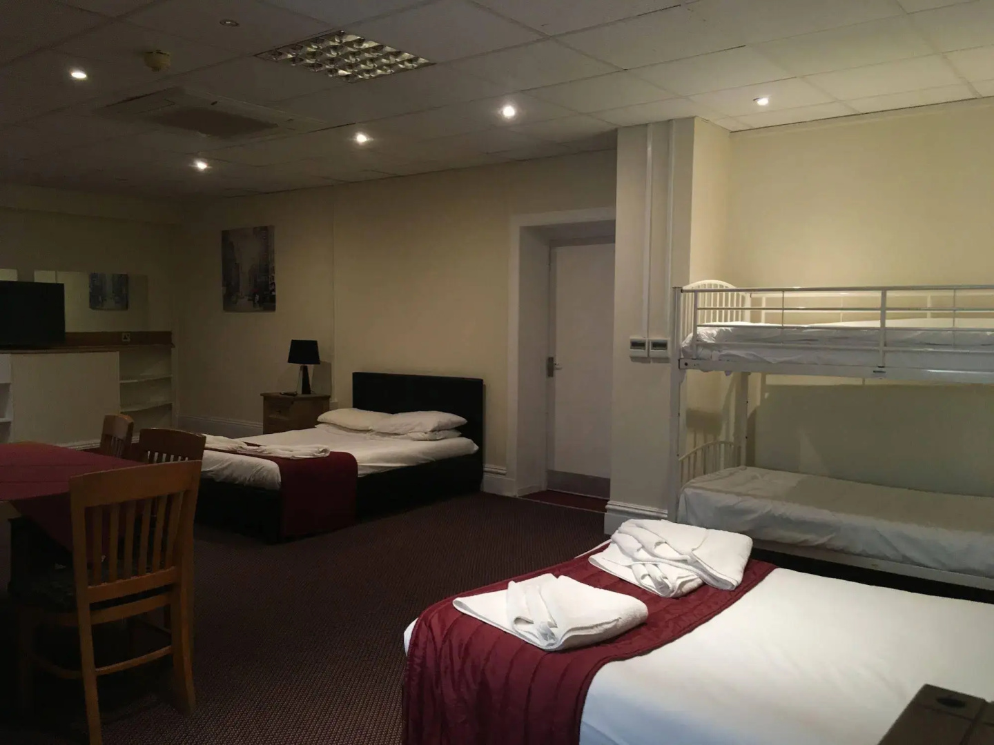 The Manor Hotel