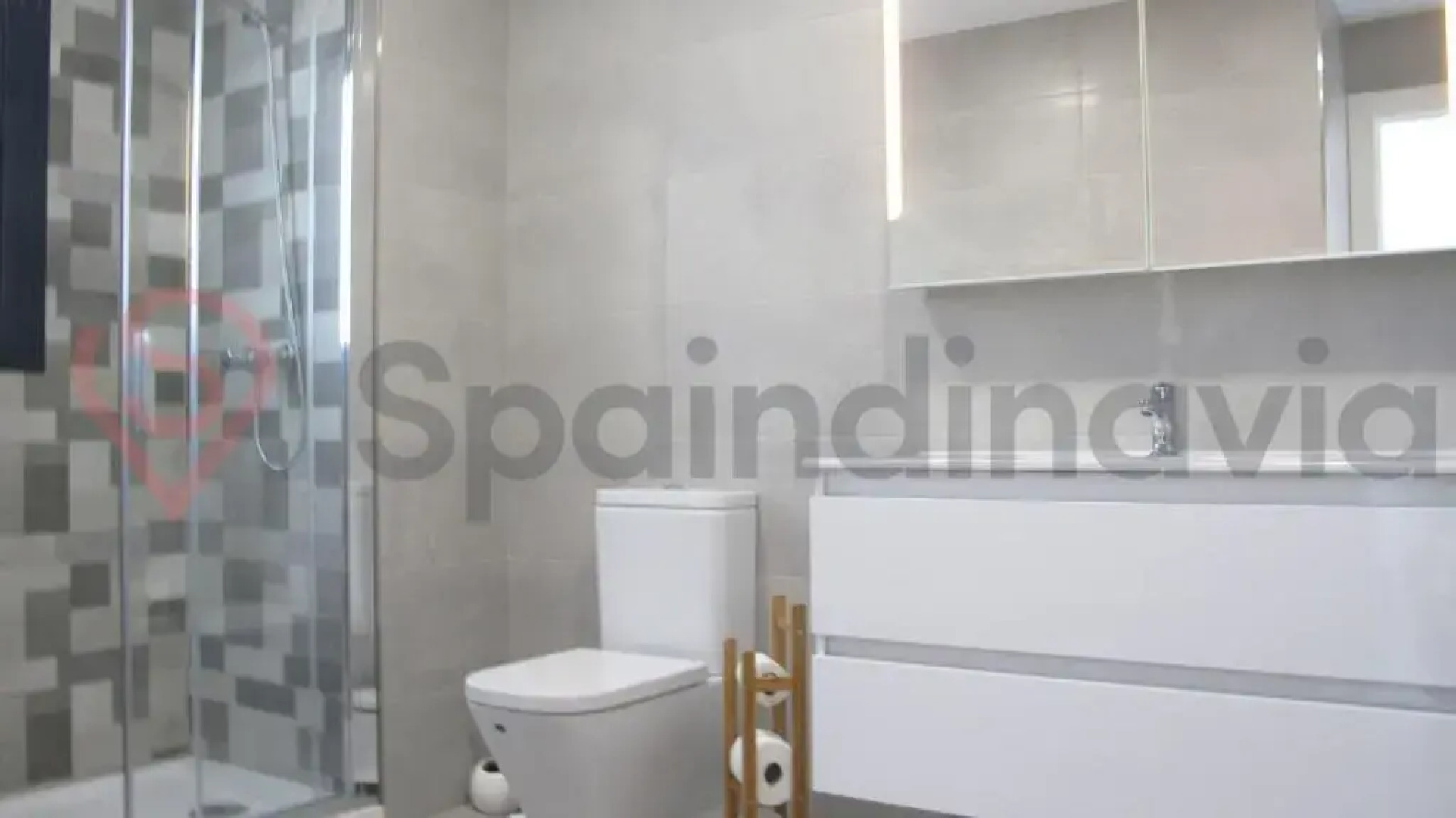 Astonishing beach and pool house