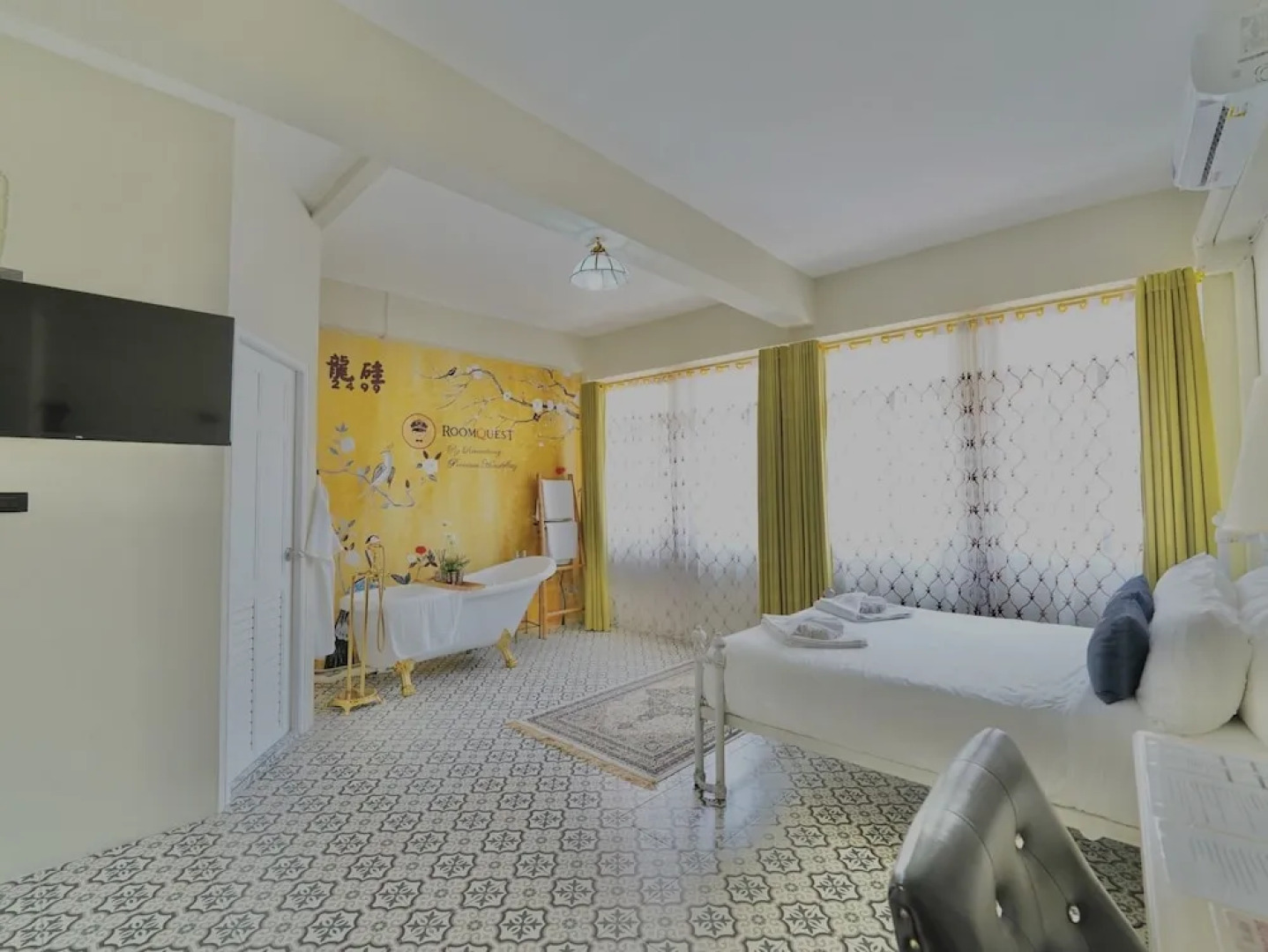 2499 Heritage Chinatown Bangkok Hotel By RoomQuest