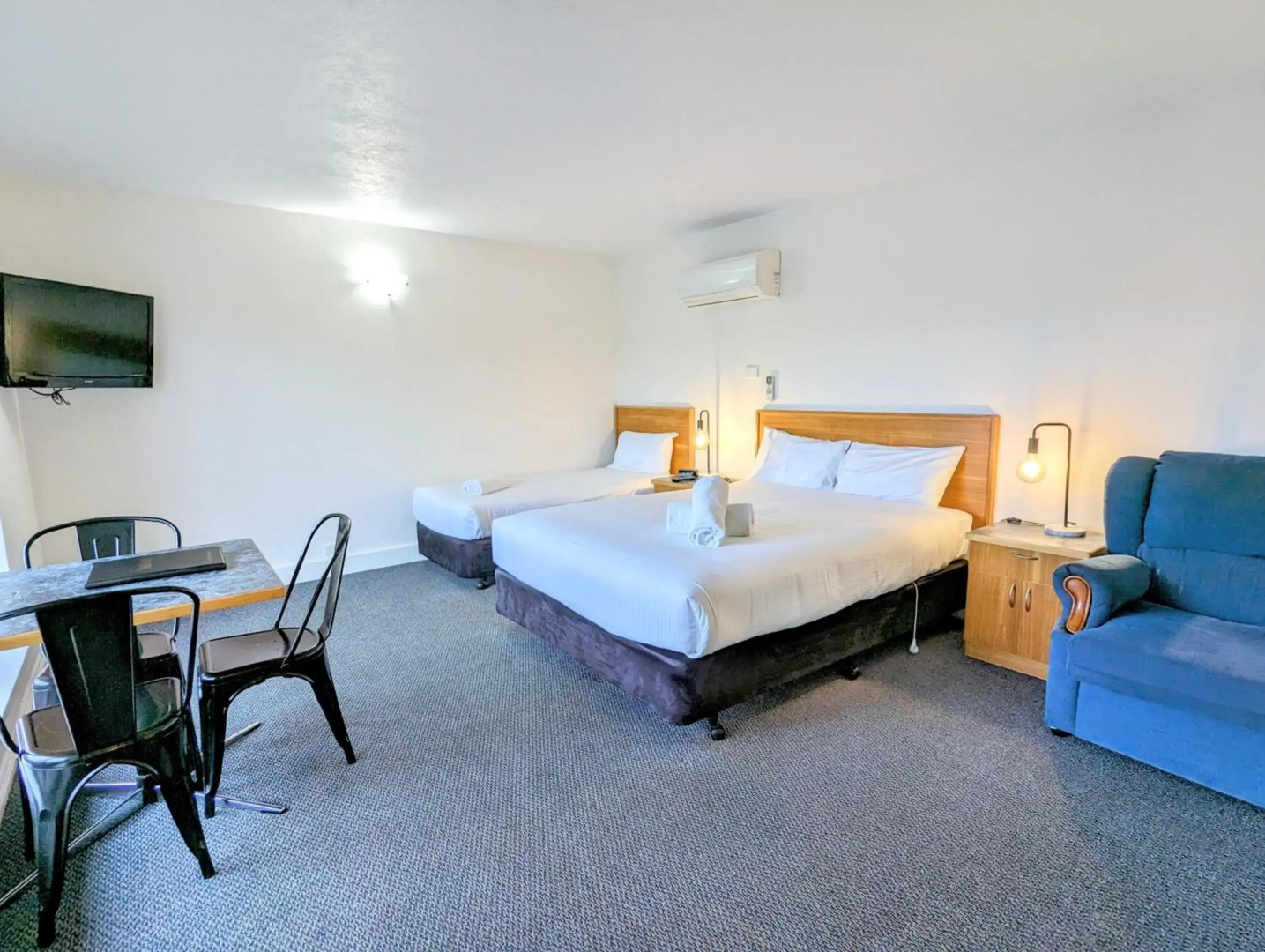 Arkana Motor Inn & Terrace Apartments