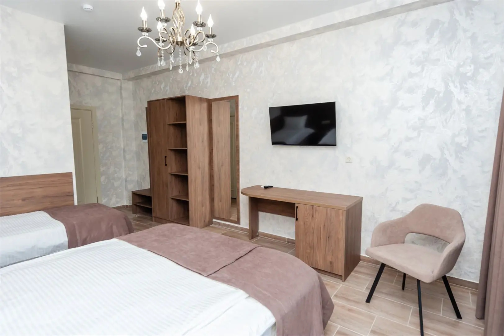 Crystal Hotel by Family Pride Inn Feodosia