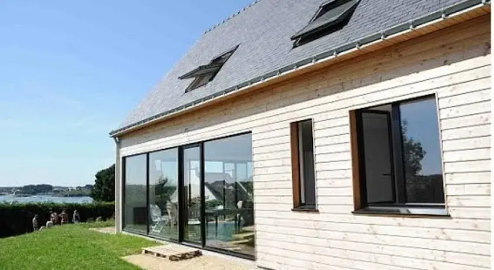 Villa bioclimatique de bord de mer