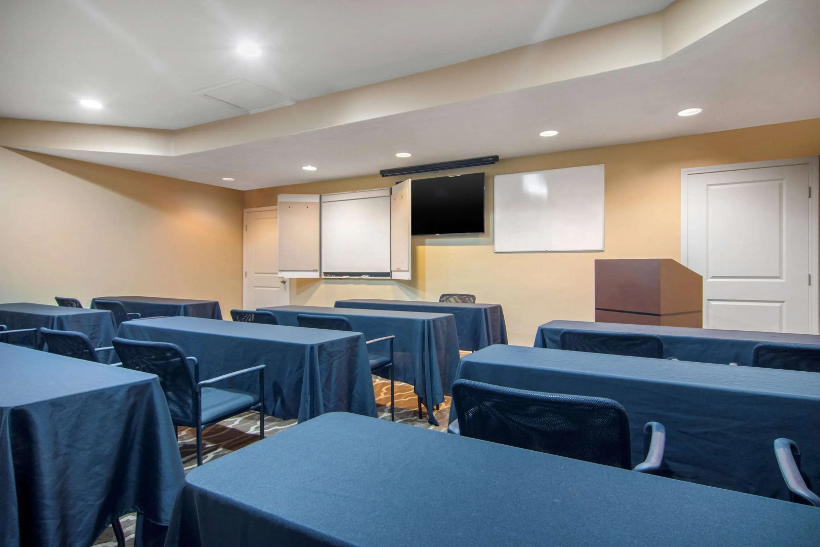 Quality Suites Atlanta Buckhead Village North