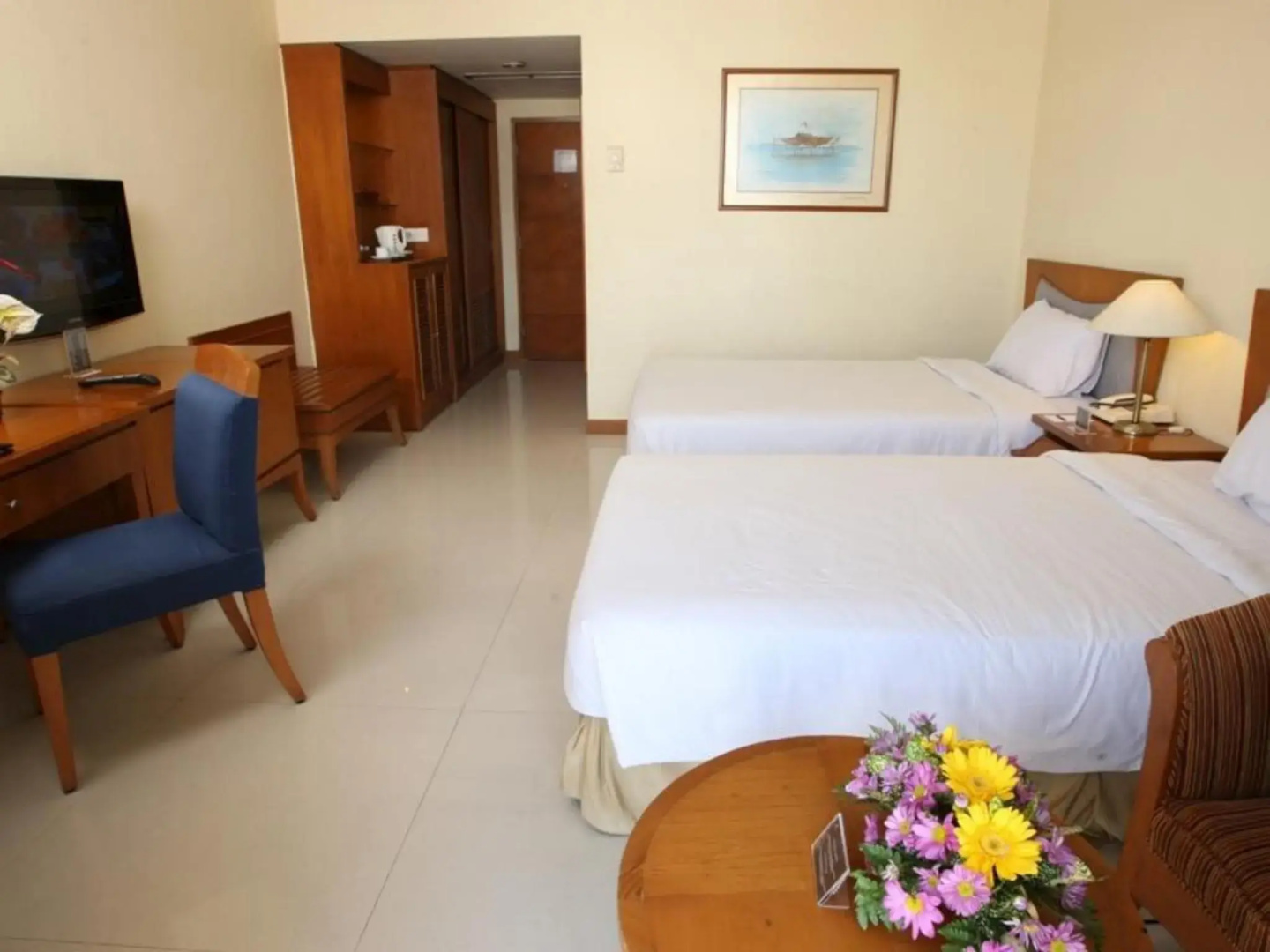 Makassar Golden Hotel