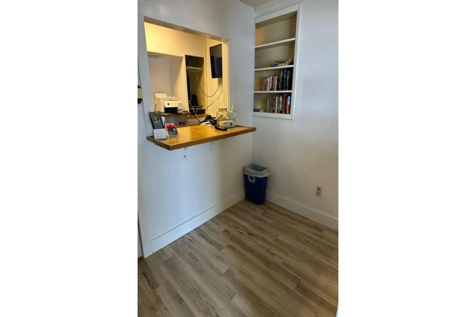 Love Hotels Timberline By OYO Lake Superior