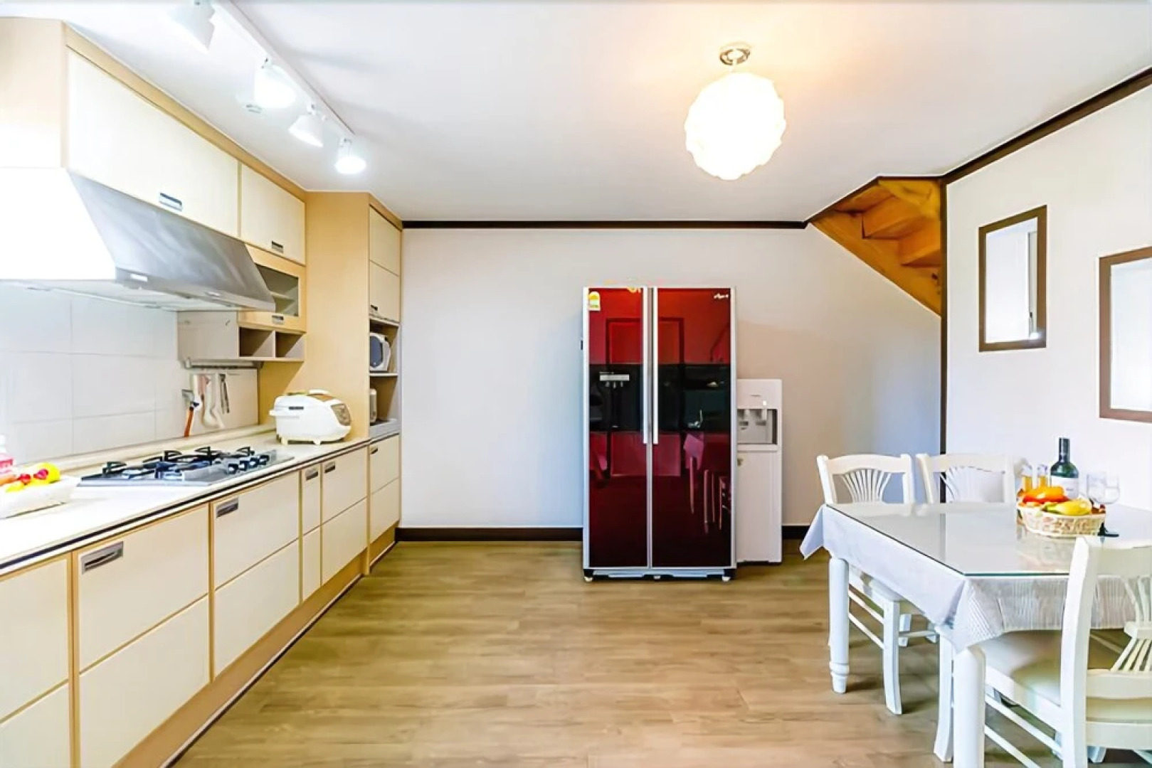 Anmyeondo Mintne Pension