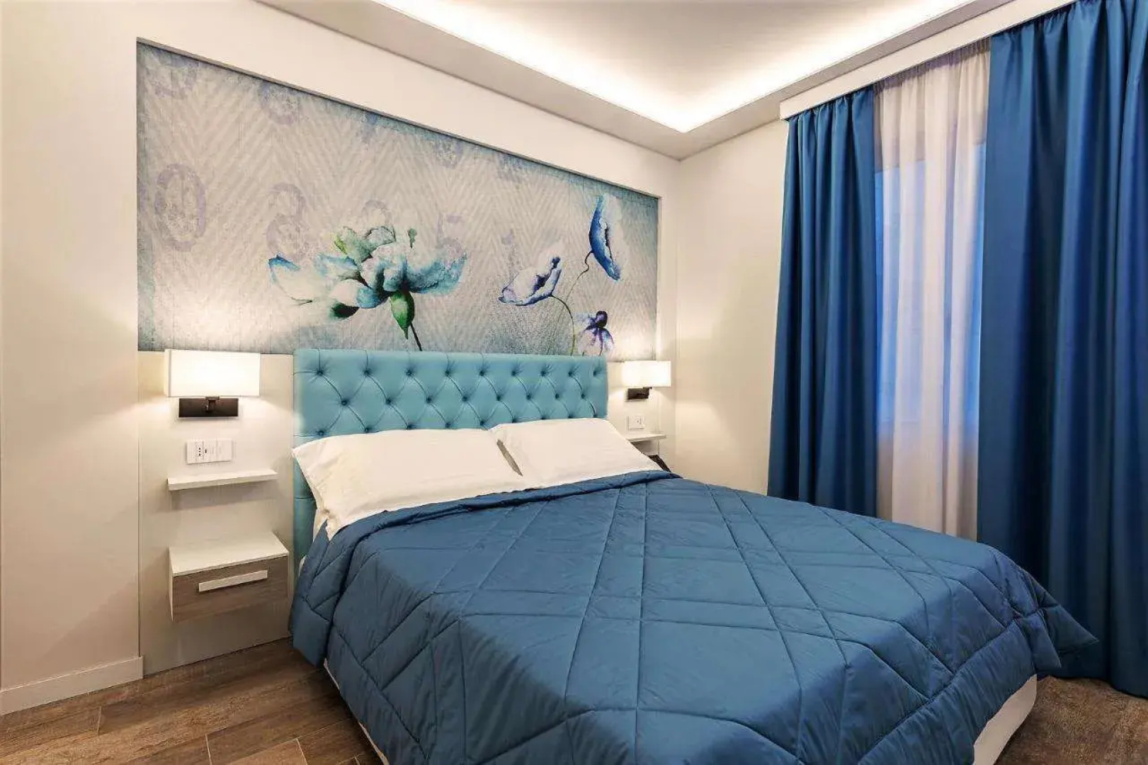 Petit Hotel