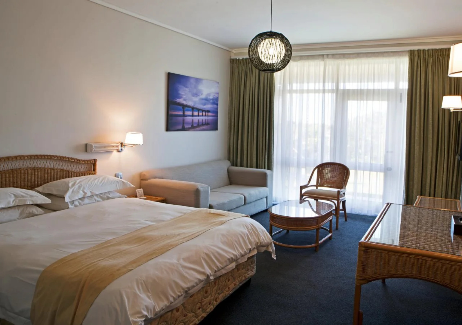 First Group Brookes Hill Suites