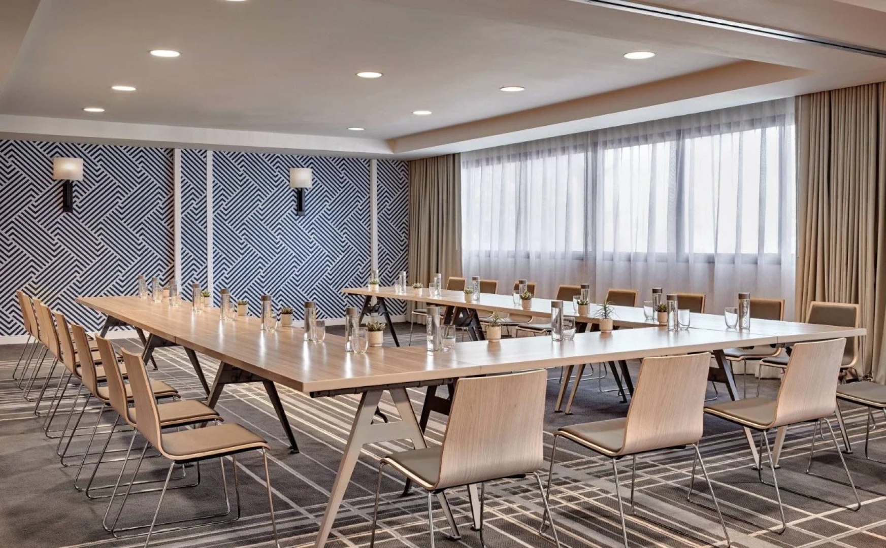 Westdrift Manhattan Beach, Autograph Collection by Marriott