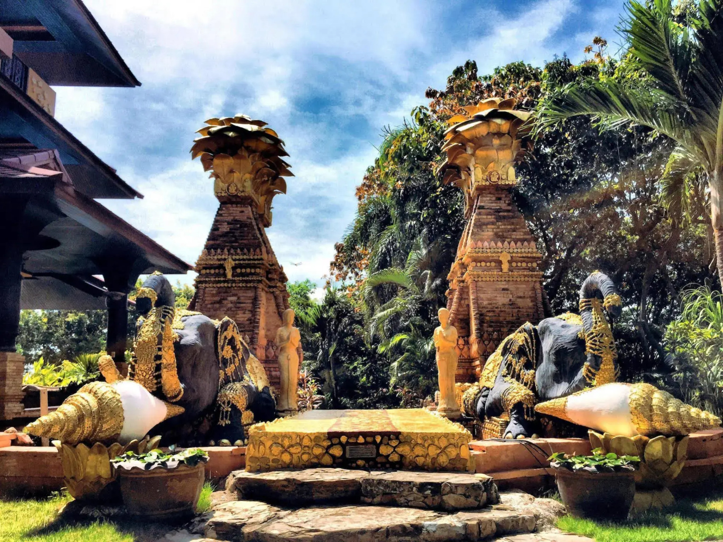 Sea Breeze Resort