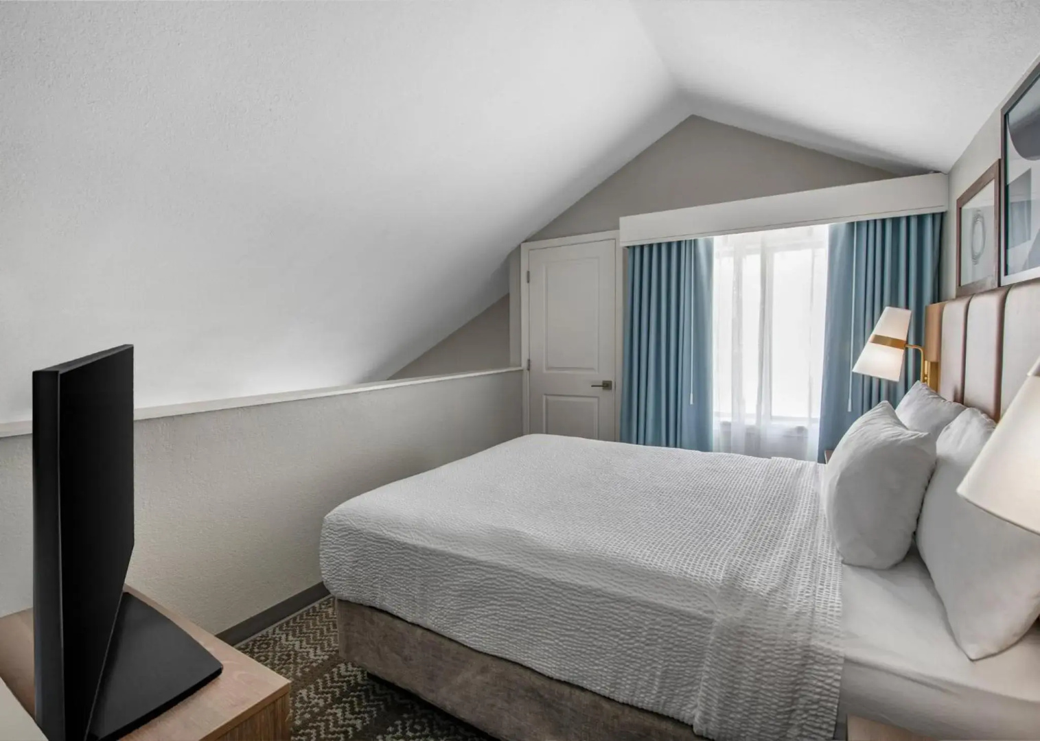 Staybridge Suites Oxnard River Ridge by IHG