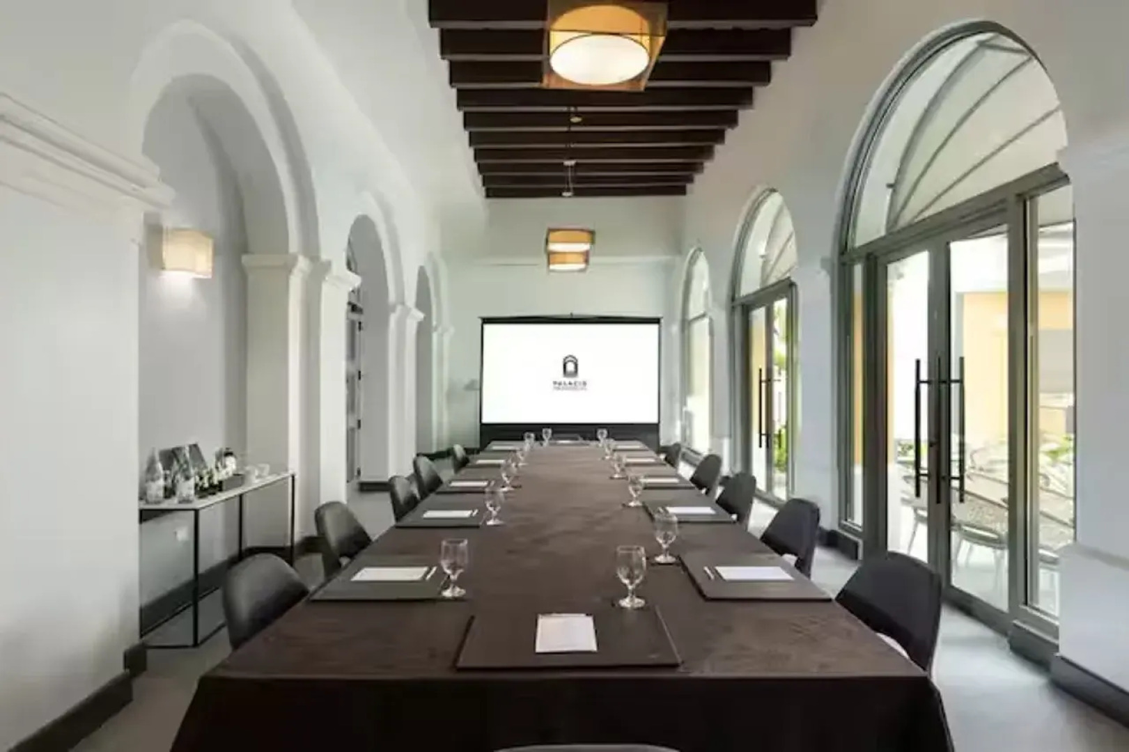 Palacio Provincial San Juan, Curio Collection by Hilton