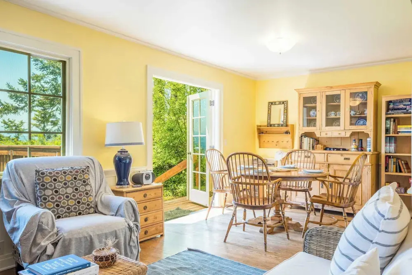 Smugglers Lagoon Beach Cottage by Avantstay