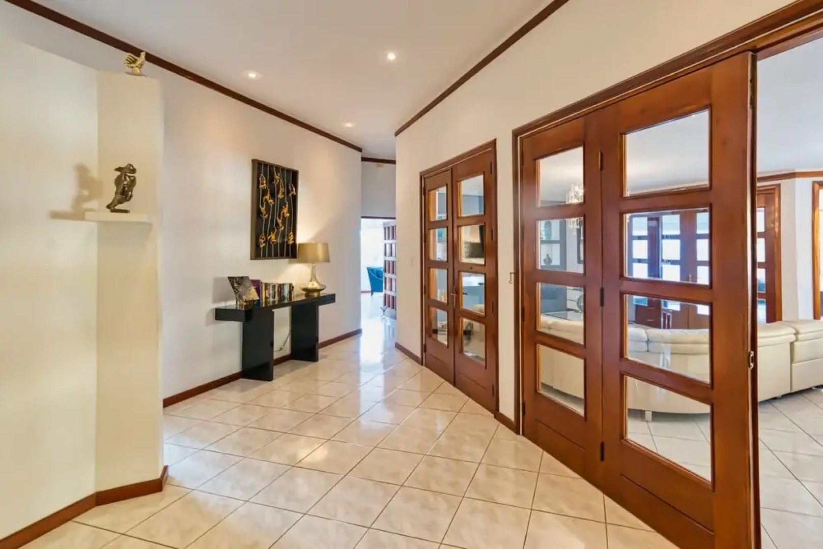 Private Beach Ocean Front Boat Dock Tiki Bar