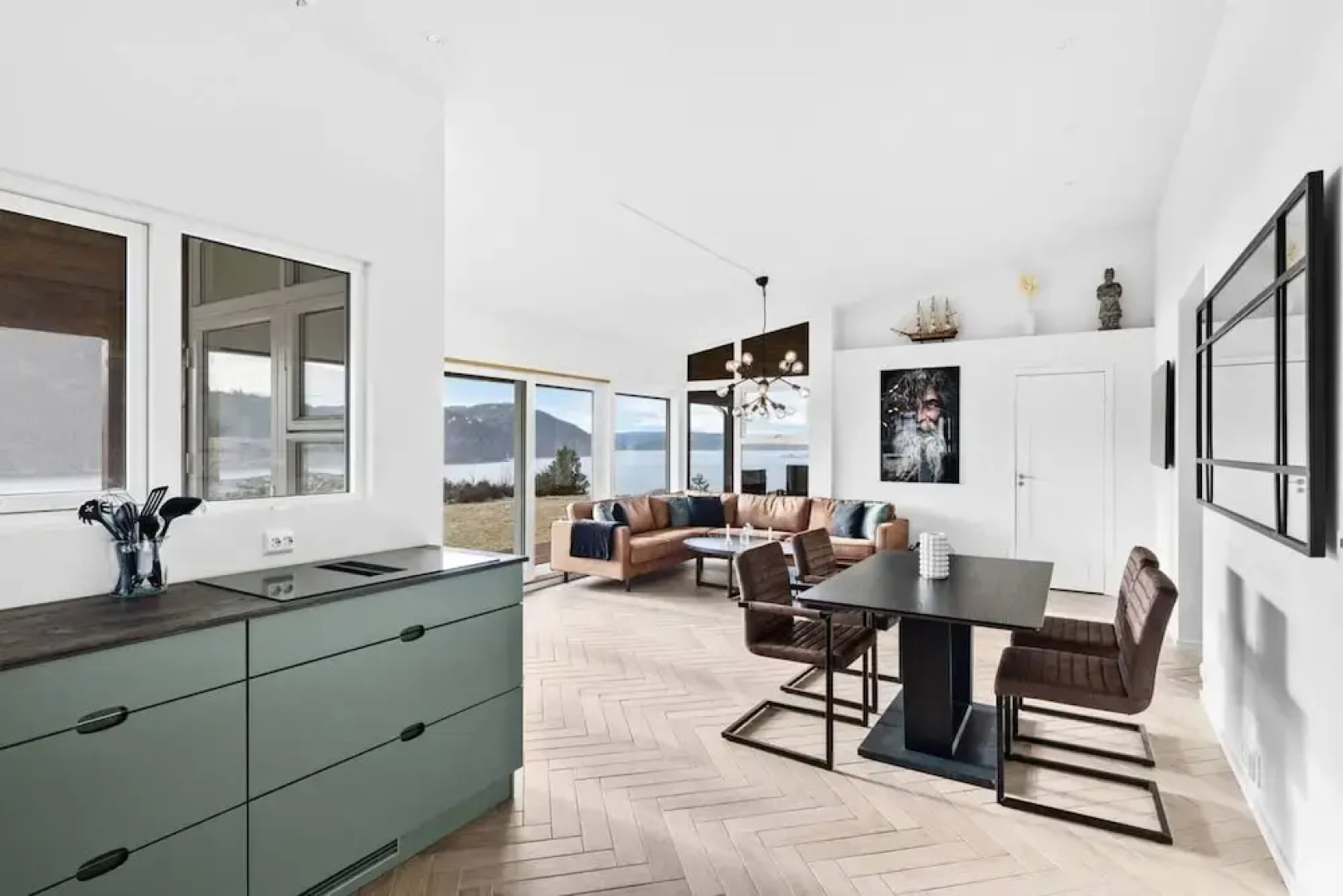 Modern Sleeps 14 w/ Panoramic Fjord-view, Petsok