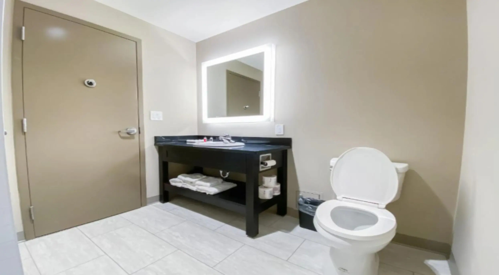 Super 8 by Wyndham Moosonee