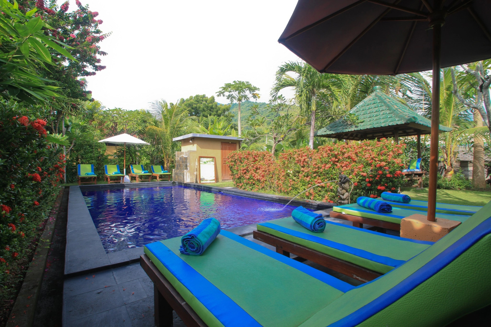 Amed Harmony Cafe and Bungalows