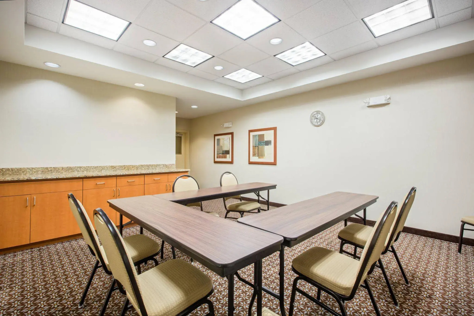 Candlewood Suites Pittsburgh Cranberry by IHG