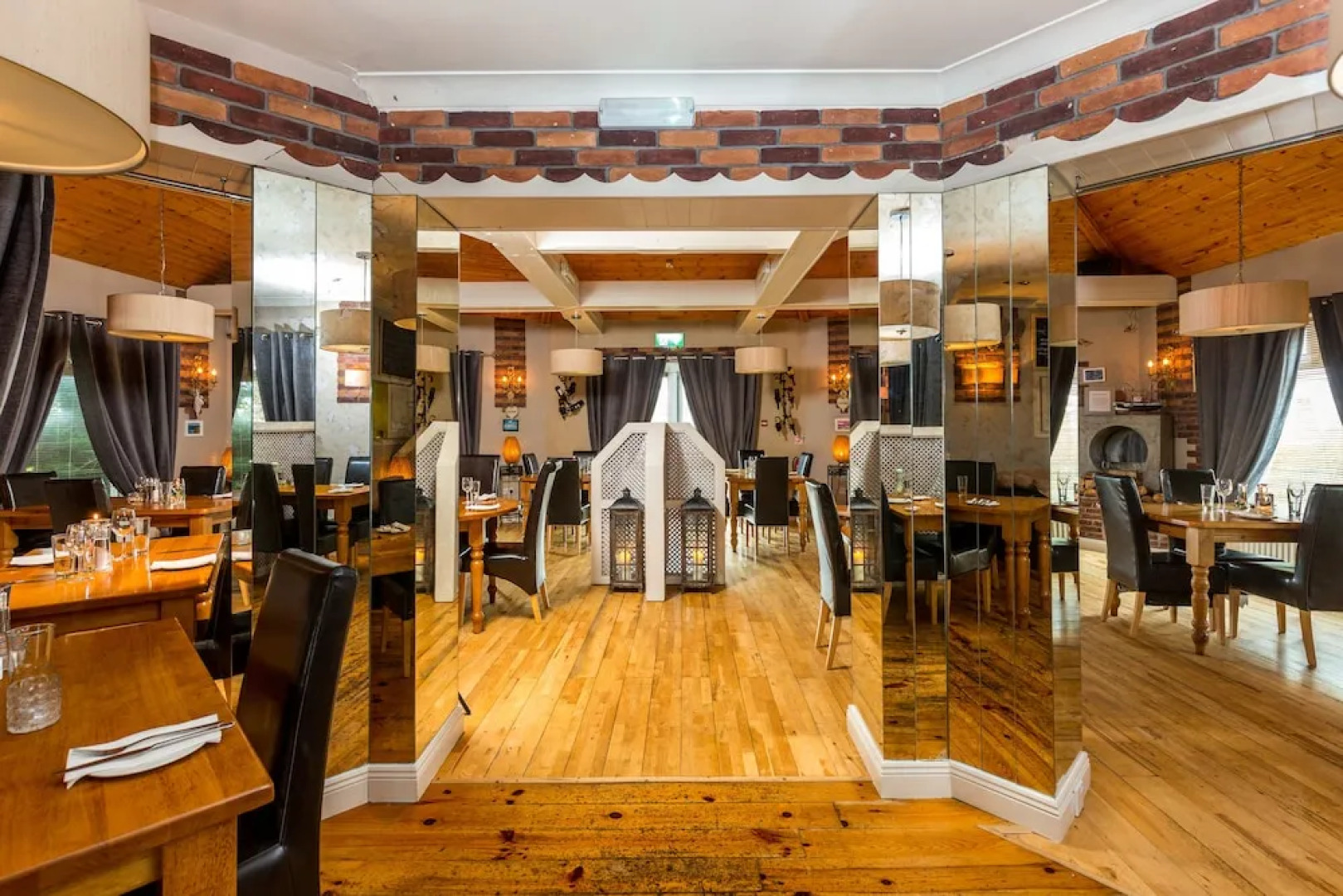 Airport View Hotel & Secret Spa