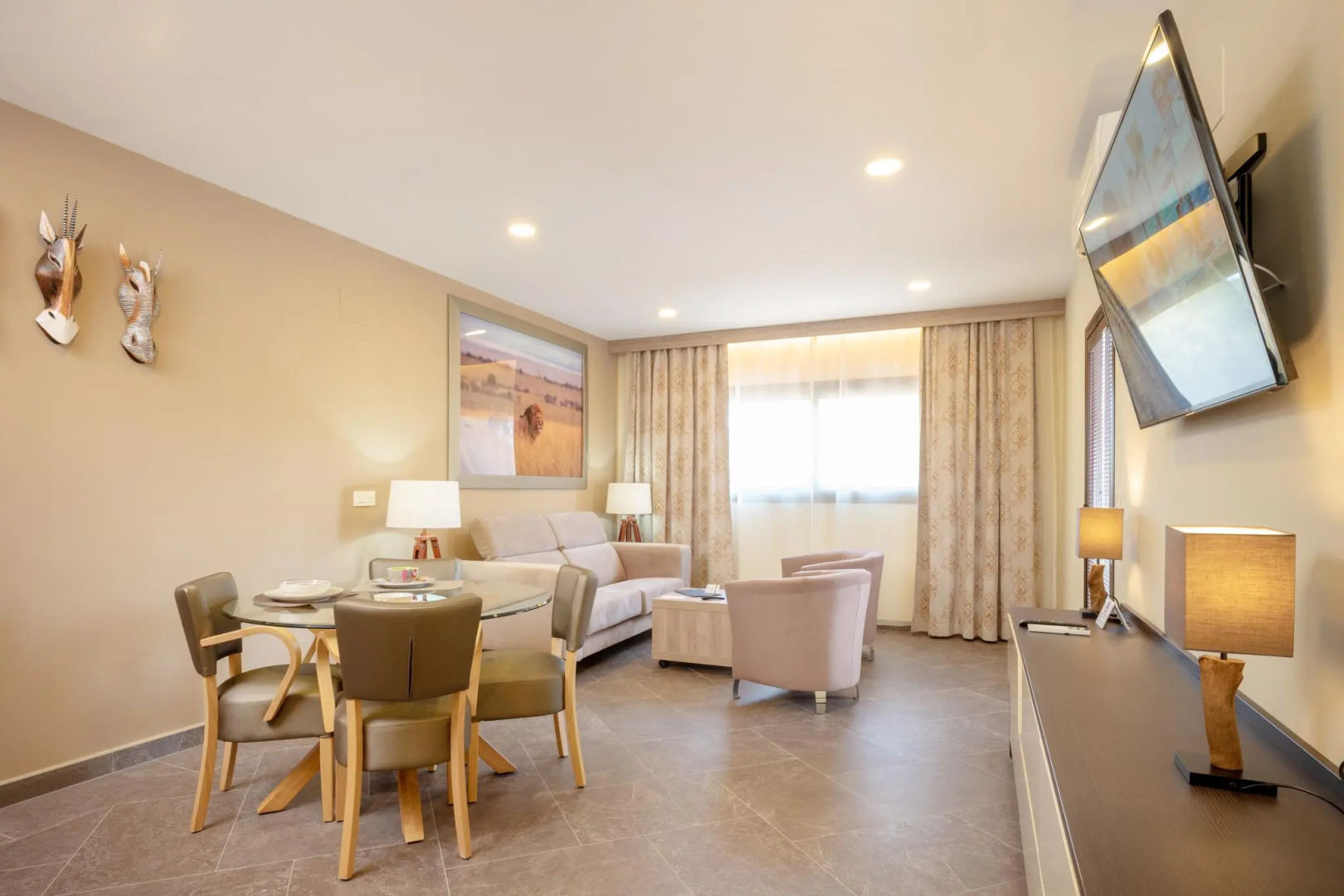 Hotel Admiral Casino & Lodge