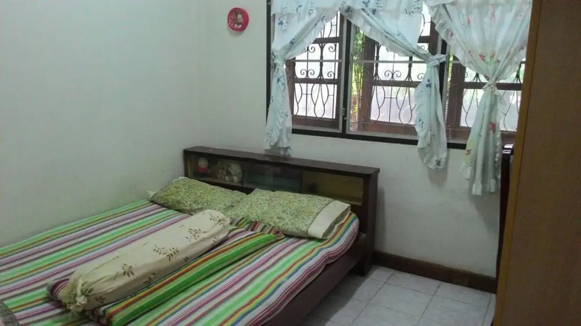 Near Train Guesthouse