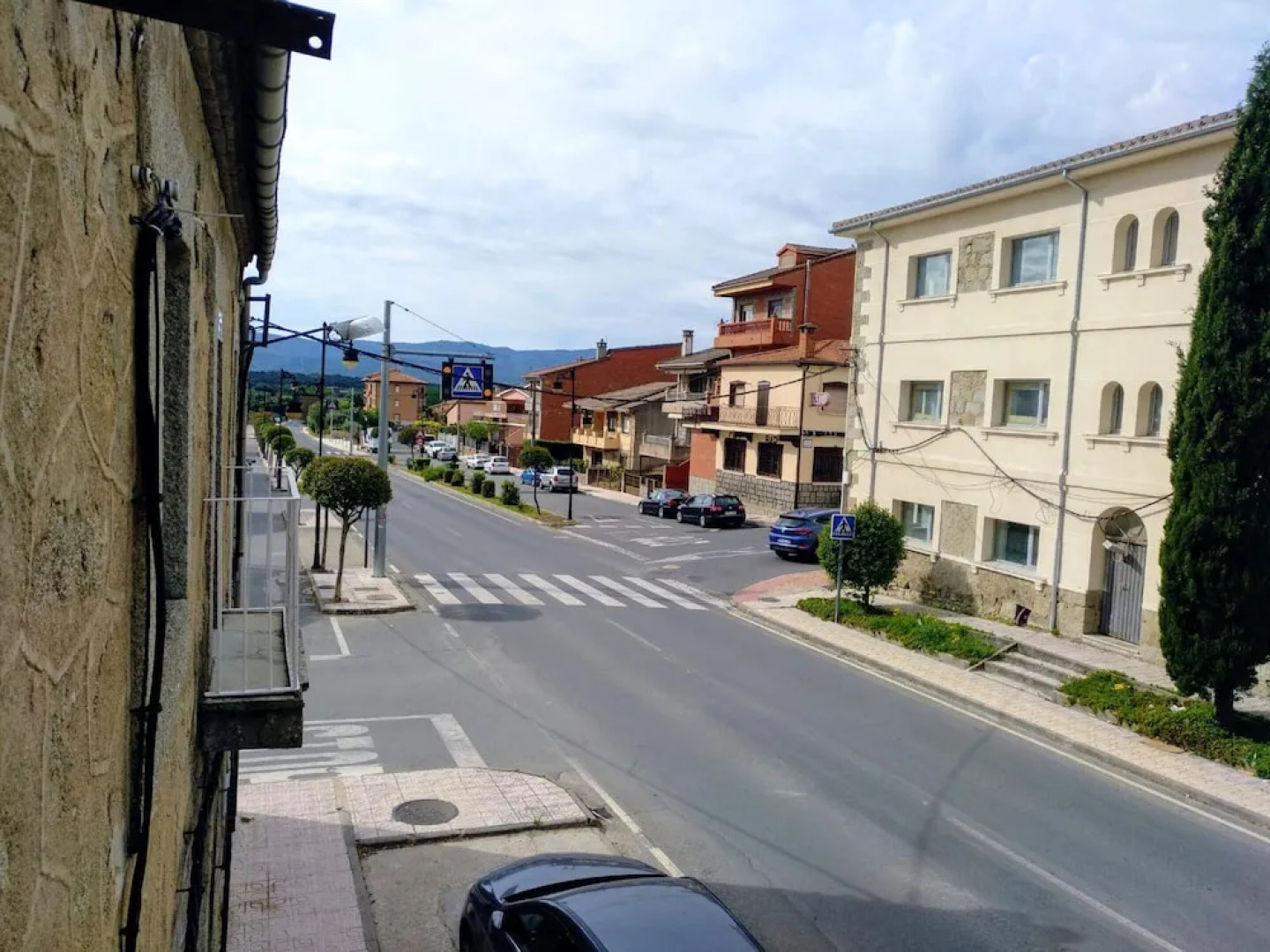 Apartment With 2 Bedrooms in Sotillo de la Adrada, With Wonderful Mountain View and Terrace