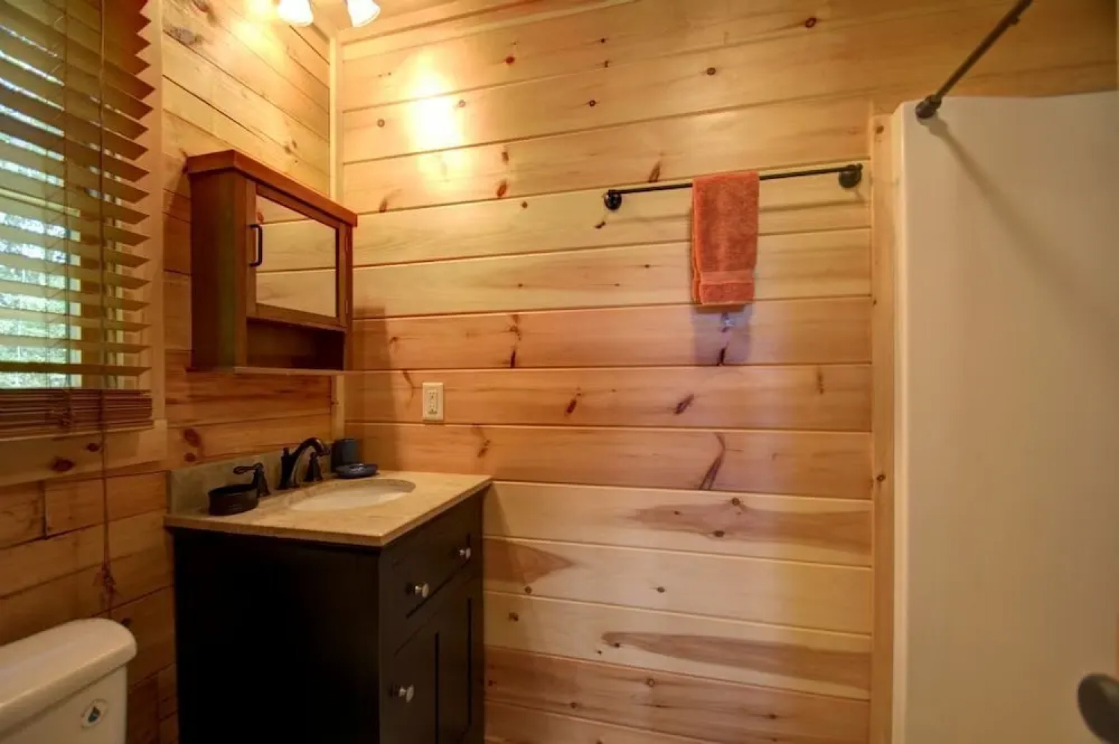 Jaisel's Cabin - 3 Br Cabin