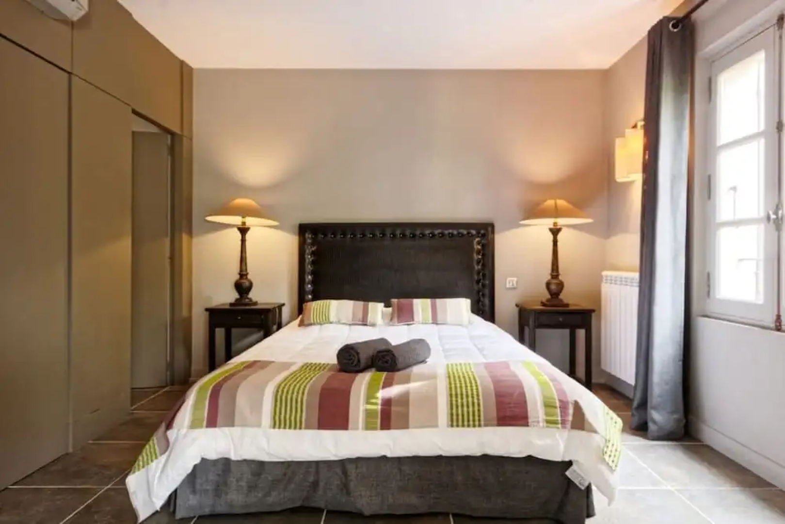 Ravel Private Apartment