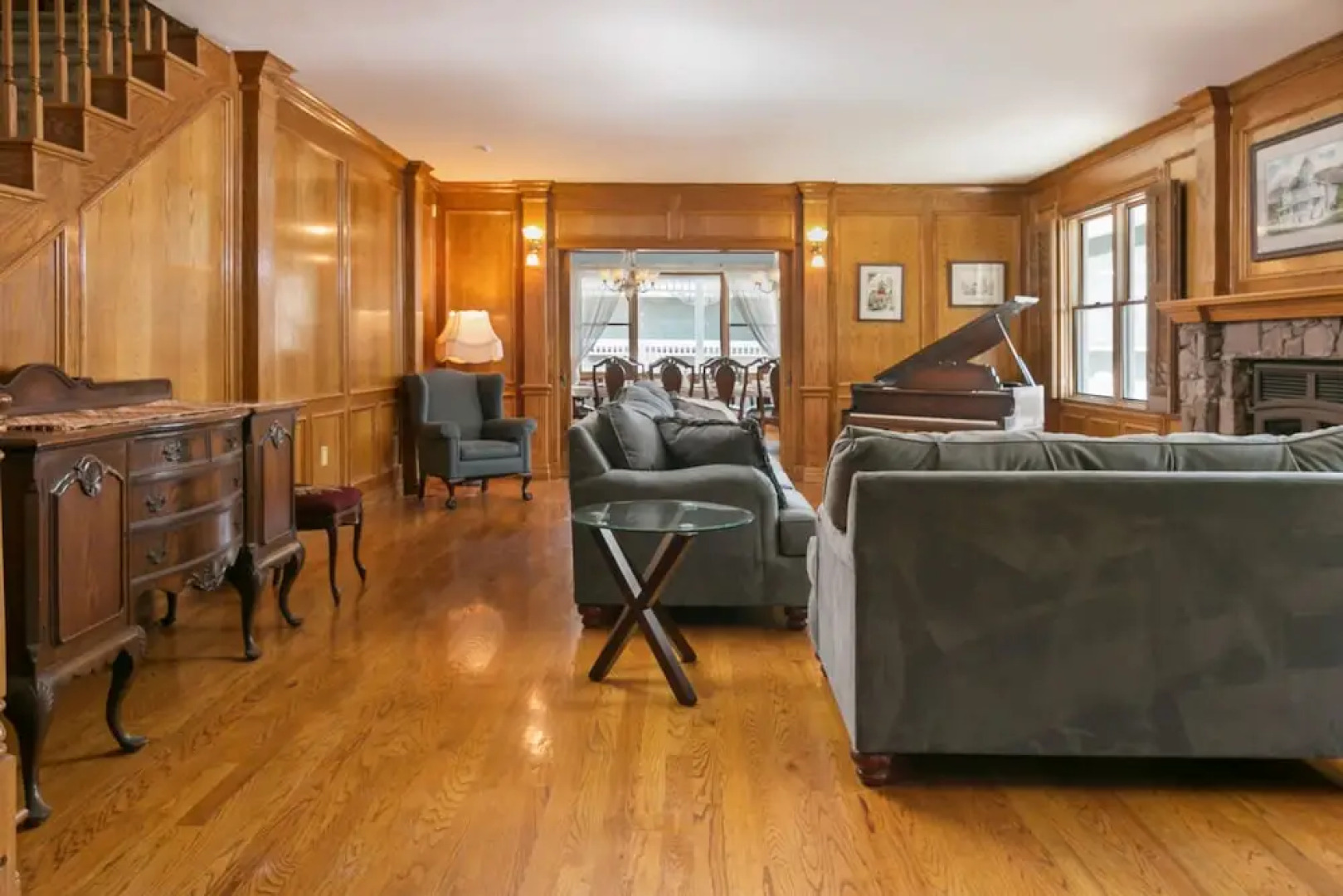 1 South Atmore Rd Home 5 Bedrooms 4.5 Bathrooms Home