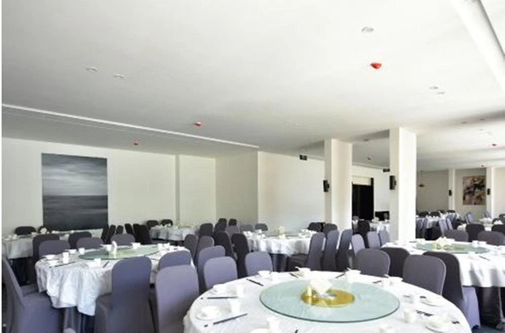 Sweet Valley Foso Hotel