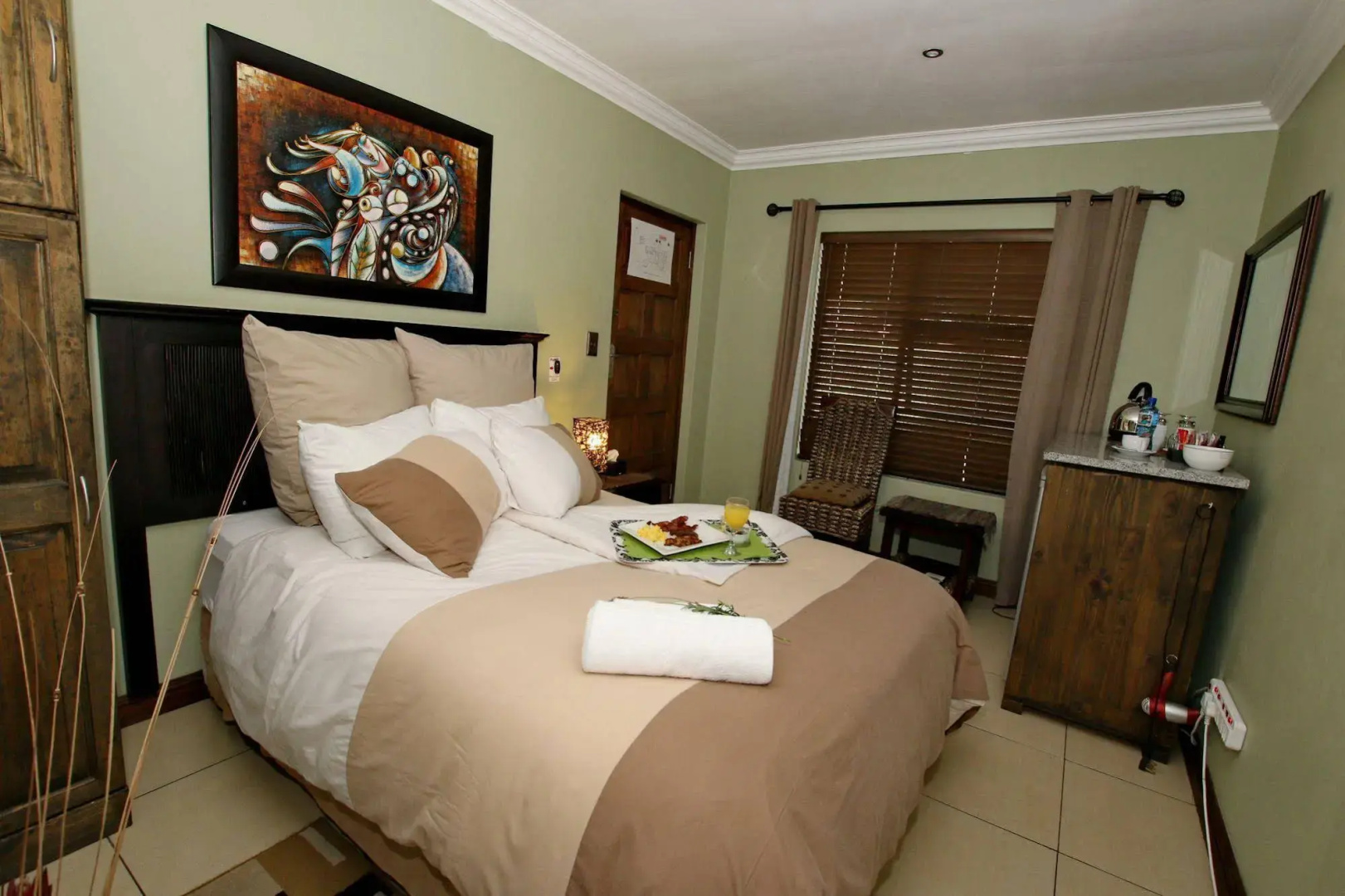 Summer Garden Guest House and Self Catering Apartments
