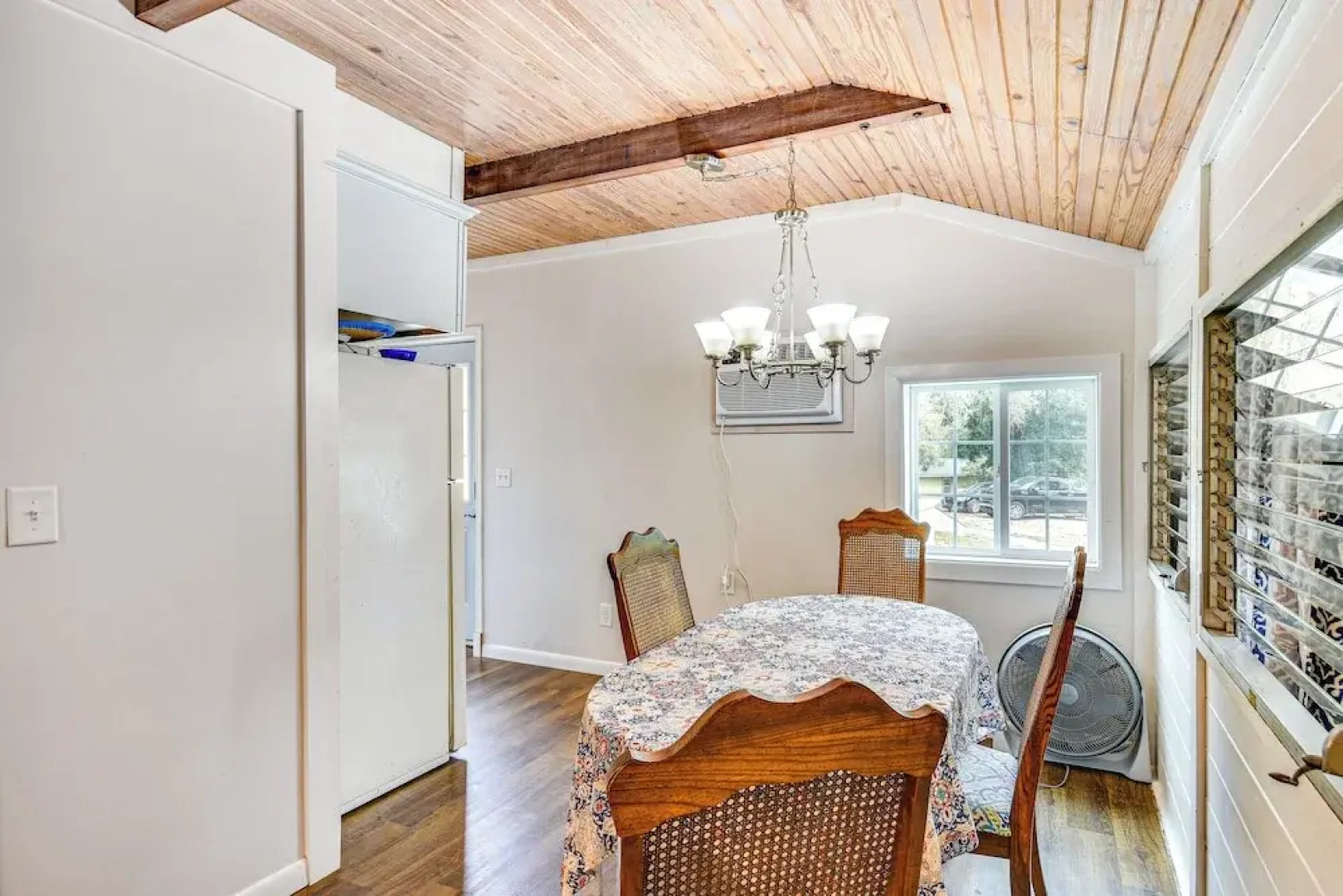 Cozy Cottage w/ Deck: Walk to Lake of the Ozarks!